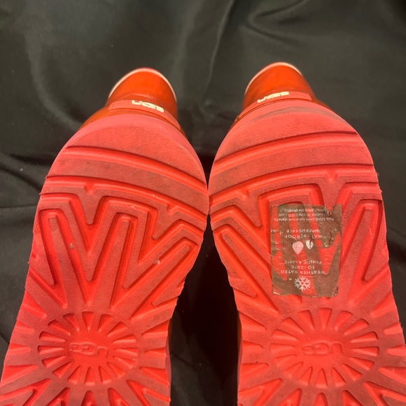 UGG Classic Clear Mini Red Waterproof Boots Women's Size 8 | UK 6 | EU 39 - Picture 4 of 8